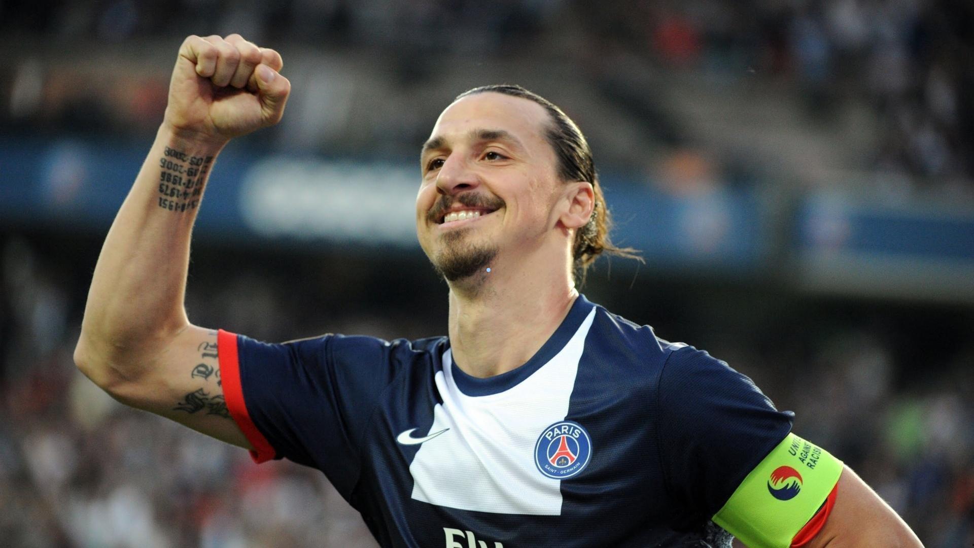 ESPN深度解析，勒布朗·詹姆斯中断纪录后场均27分7篮板6助攻，命中率53.8%彰显传奇韧性