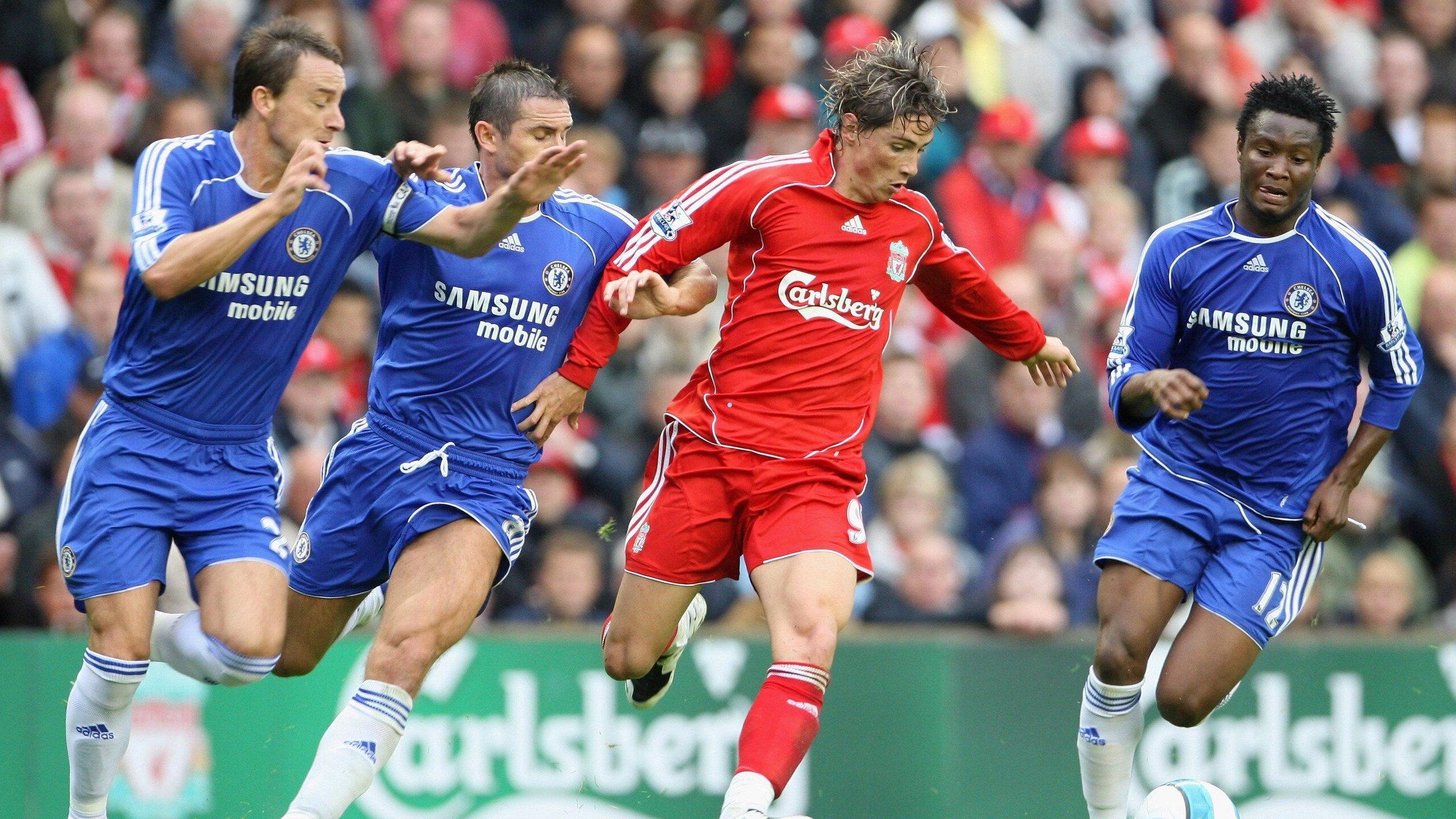 巴萨冬窗引援再掀高潮，塔瓦雷斯加盟在即，哈姆扎已披红蓝战袍