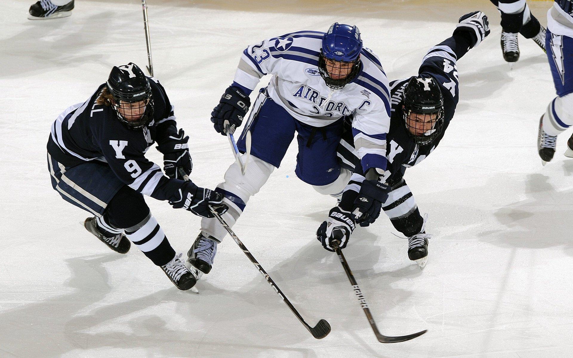 詹姆斯回应保罗离队风波，暂未沟通，尊重其职业抉择